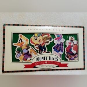 Vintage Looney tunes four winter sport christmas ornaments